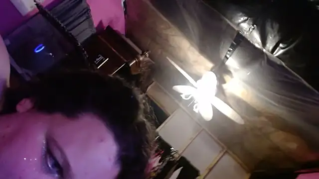 [13 Apr 02:57] Private Show - video by Fatpussybigass cam model