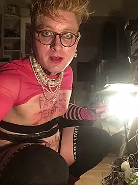 [31 Mar 21:15] Private Show - Video von Sissy_Cindy_Whore Cam-Model