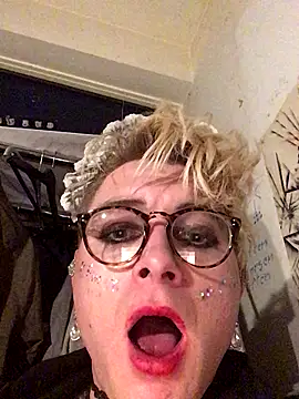 [3 Jan 03:23] Private Show - Video von Sissy_Cindy_Whore Cam-Model