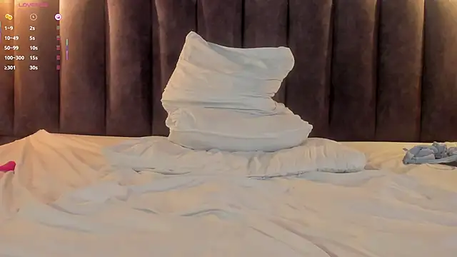 fucks my little pussy in missionary - video by Sophie_Smith19_ cam model