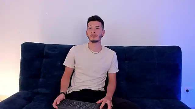 [7 May 10:51] Private Show - _Monster_cock4u_ 캠 모델의 동영상