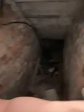 SQUIRT FULL NAKED IN BASEMENT ON STREET