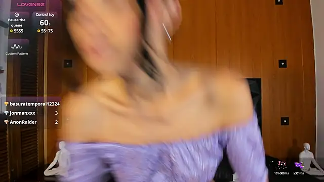 Striptease & Missionary 😈－カメラキャストのCassidy_14の動画