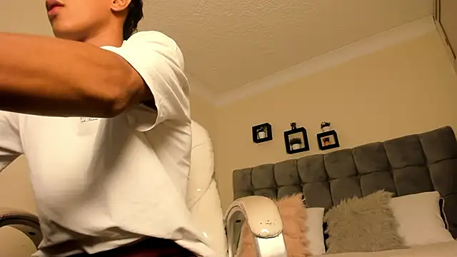 ugh how sexy - video by Chanty_zbl cam model