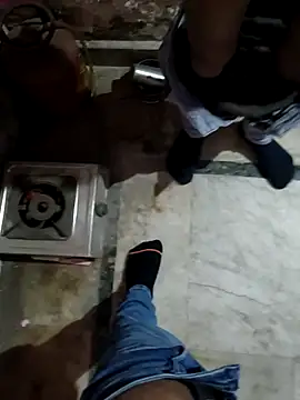 He playing with my cock – video modela na kameri Outdoor_backup