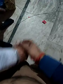 Playing with eachother cock🥵🥵– Outdoor_backup kameramodell videója