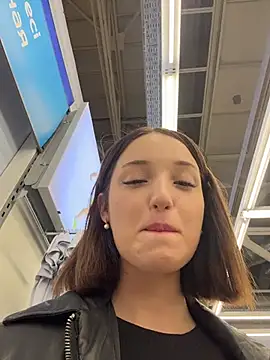 Let's go to the fitting room and get dirty 😈 Naked fingering - video by DollyTall cam model