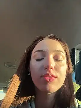 Hard Orgasm of my fingers in car / parking slot 💦 - video by DollyTall cam model