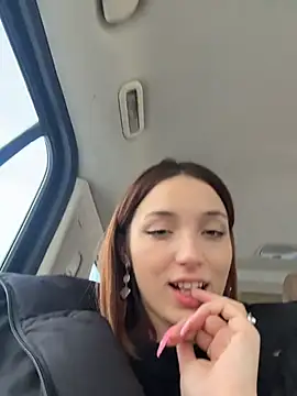 Blowjobs and Orgasms in the backseat😝💦 - วิดีโอโดย DollyTall โมเดลแคม