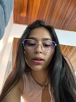 Latina in Spanish fucks with the fingers 🔥💦 - video av AmyStar1 cam model