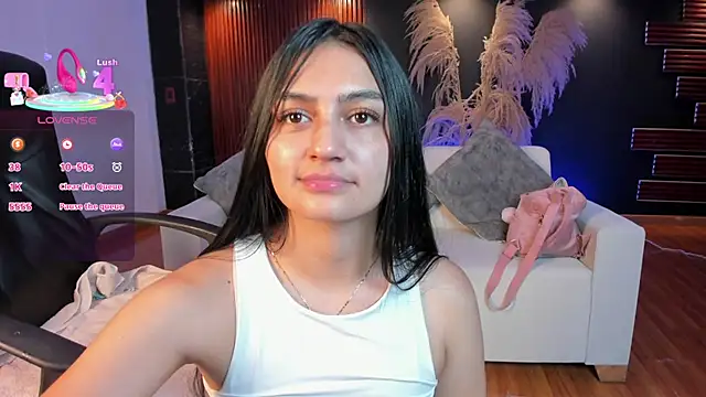 Show Naked - AidaJones 캠 모델의 동영상