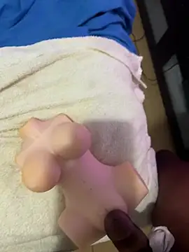 Little fuck - video by Noam7080z cam model