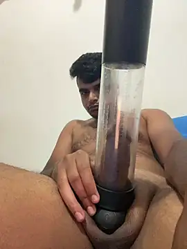 1 Let try make my dick bigger - vídeo de la modelo de cam Noam7080z