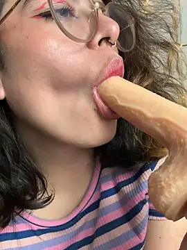 💦💦 Saliva show 💦💦 - clip cu Katheerine model videochat