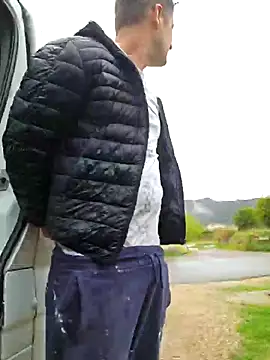 Only thong on in street deepthroat cucumber－カメラキャストのculosaltonの動画