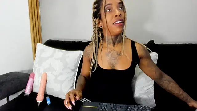 Horny rubing pussy - video by Pauline_Fox cam model