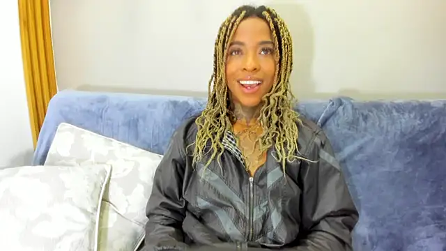 [12 Jun 23:20] Private Show - video by Pauline_Fox cam model