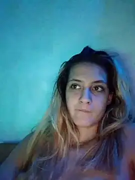 Night pussy fingering– Themaskedgirl21 kameramodell videója