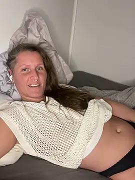 Teasing, then masturbating & MOANING 🇸🇪 SVENSKA [Private Show ect. 13 Apr] - video by SwingWingWomanSweden cam model