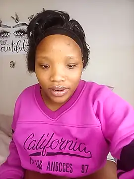 as I rub my sweet hairy pussy close up - Young_Slut21 캠 모델의 동영상