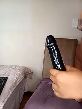 riding it on the chair and squirt - Young_Slut21 캠 모델의 동영상