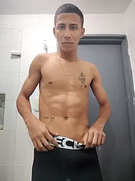 [20 Nov 21:24] Private Show - Davig4 adlı kamera modelinin videosu