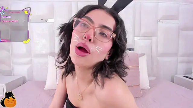 naughty bunny - video by Im_Molly_Angel cam model