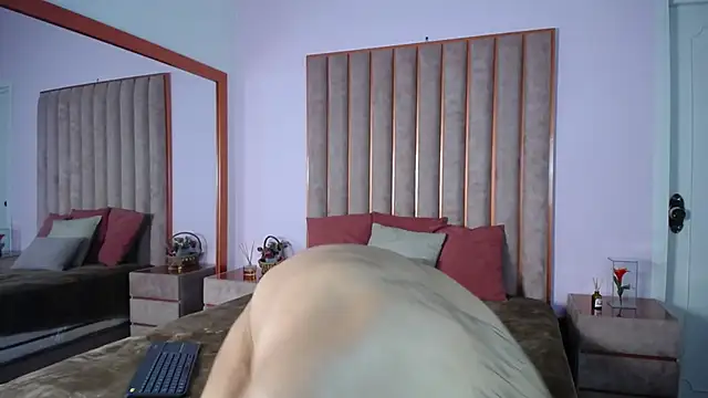 PLAY COCK AND ASS - video by Enzo_Hunter cam model