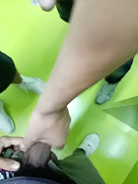 Threesomes in bathroom monster cock - steffaa 캠 모델의 동영상