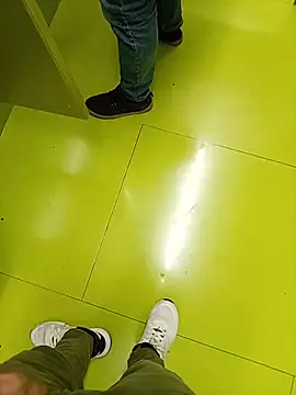 A man on his knees sucking cock and feeding with my cum - steffaa 캠 모델의 동영상