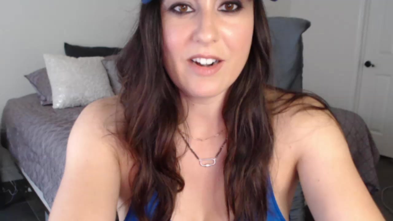 PVT Dildo ride + Lick it off - video by roguesgambit