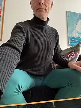 [8 Jan 11:04] Private Show - video by SexyLeon8 cam model