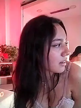 striptease and fucking my new dildo 😈 - Video von aisha_duque Cam-Model