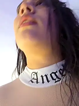 Wet Shirt, Fogged Glass… and an Ending That Will Get You Wet Too 😈💦 - video by aisha_duque cam model