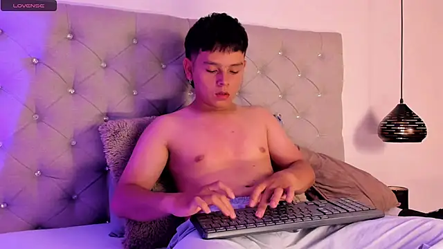 A very hot masturbation - vídeo XXX de nico_leroy