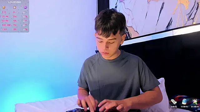 BLOWJOBS, FINGERS, AND A GREAT HORNY SHOW - video by nico_leroy cam model