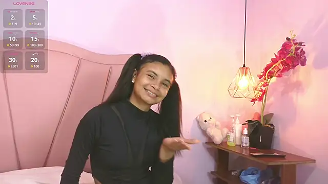 😍🎉I want to make you very happy in my bed😍🎉 - video by liz7skinny cam model