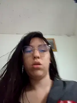 Squirt – видео вебкам-модели CoralSmit