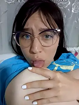 anal en diferente forma anal in different way – видео вебкам-модели CoralSmit