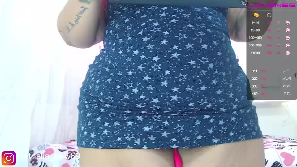 Armpit Show - video by OneLustyBBW cam model