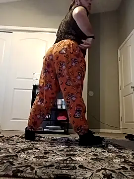 Bad boy got a spanking 🥺🫲🏻🍑🫦💦 - video by Zye_Vesper cam model