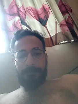 Huge cum shot with face - ক্যাম মডেল bigdickKrunal-এর ভিডিও