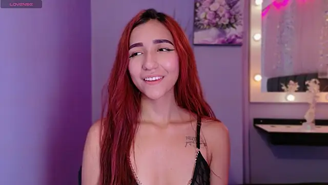 I AM HOT AND MOAN FOR U - video by Natalia_Prada cam model