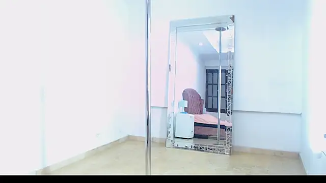 Striptease + Fuck my pussy 🔥 - video by sharon_greey cam model