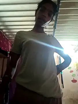 [9 May 13:50] full nude kitchen work
