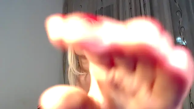 anal while masturbating - video by BonieBonita cam model