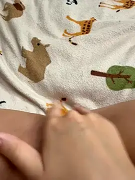 Private Show - video by anonimgirl18old cam model