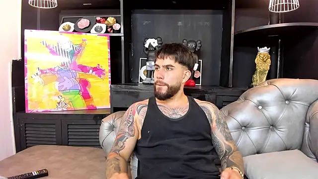 Show ass + feet - Ades_Lowe主播的视频