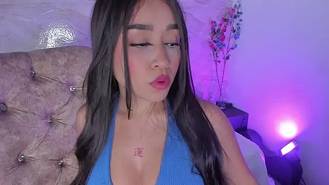 fuck dildo - video của người mẫu cam Eva_cutte