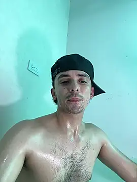 Playing in my very hot house🥵🔥🙈－カメラキャストのJacobs0の動画